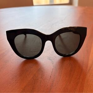 Le Specs Air Heart Black Gold Cat-Eye Oversized Sunglasses 1602175